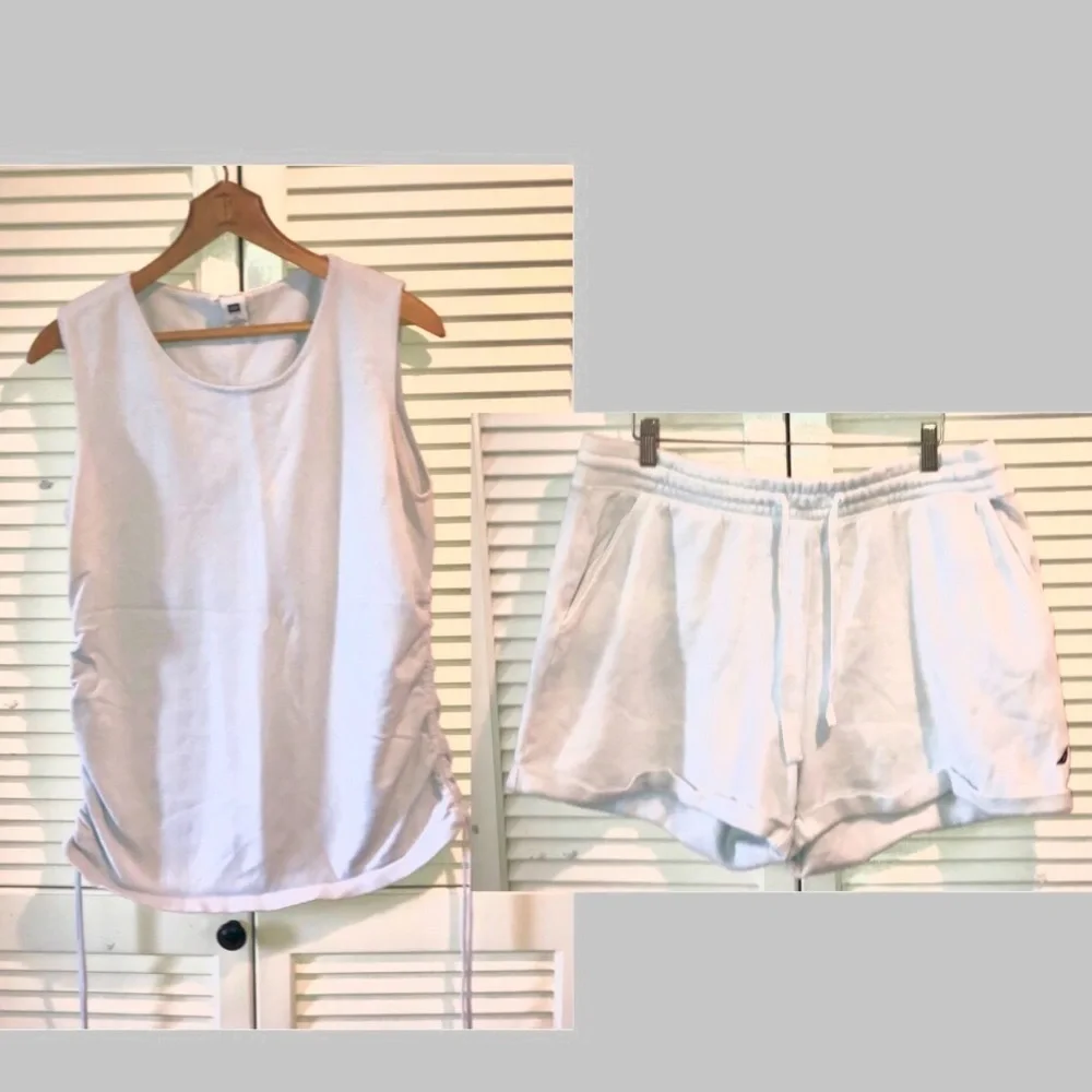 Nautica shorts Gap sleeveless cinched blouse both baby blue and both XL